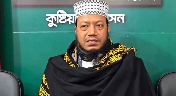 কুষ্টিয়া সরকারি কলেজ পরিদর্শনকালে অবরুদ্ধ এমপি আমির হামজা